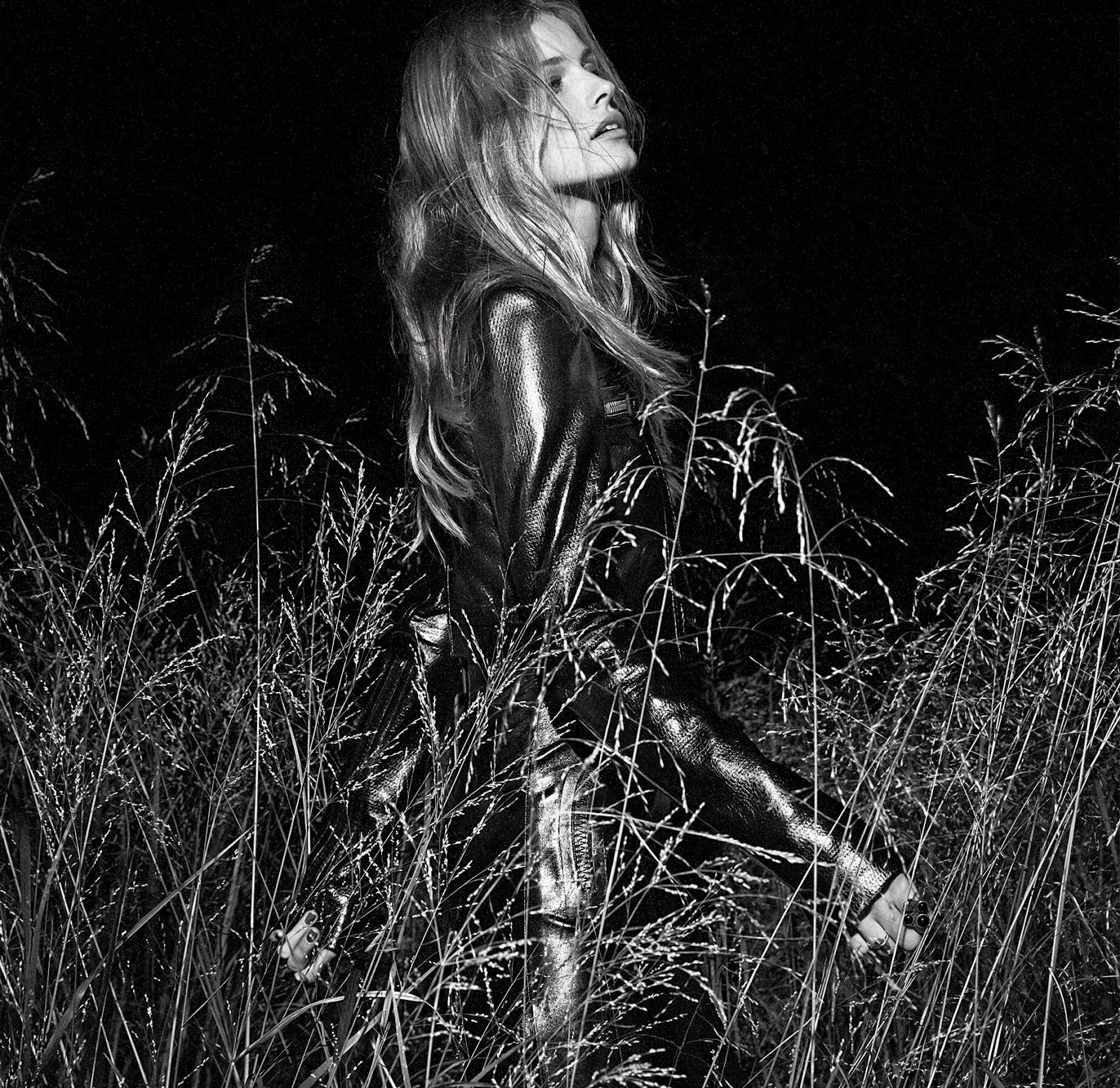 Smartologie Edita Vilkeviciute for WSJ. Magazine December 2014/January